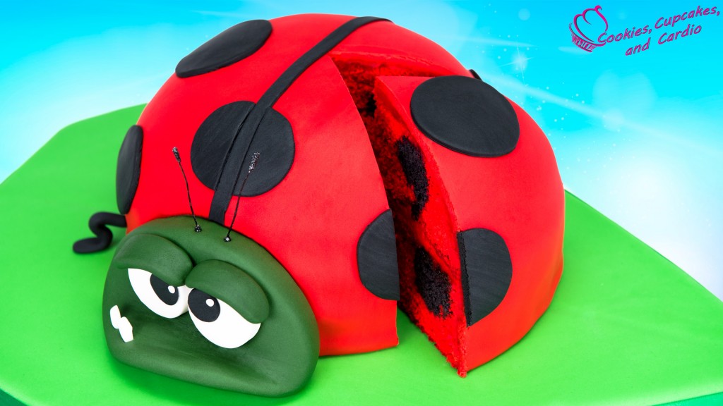 ladybug cake 